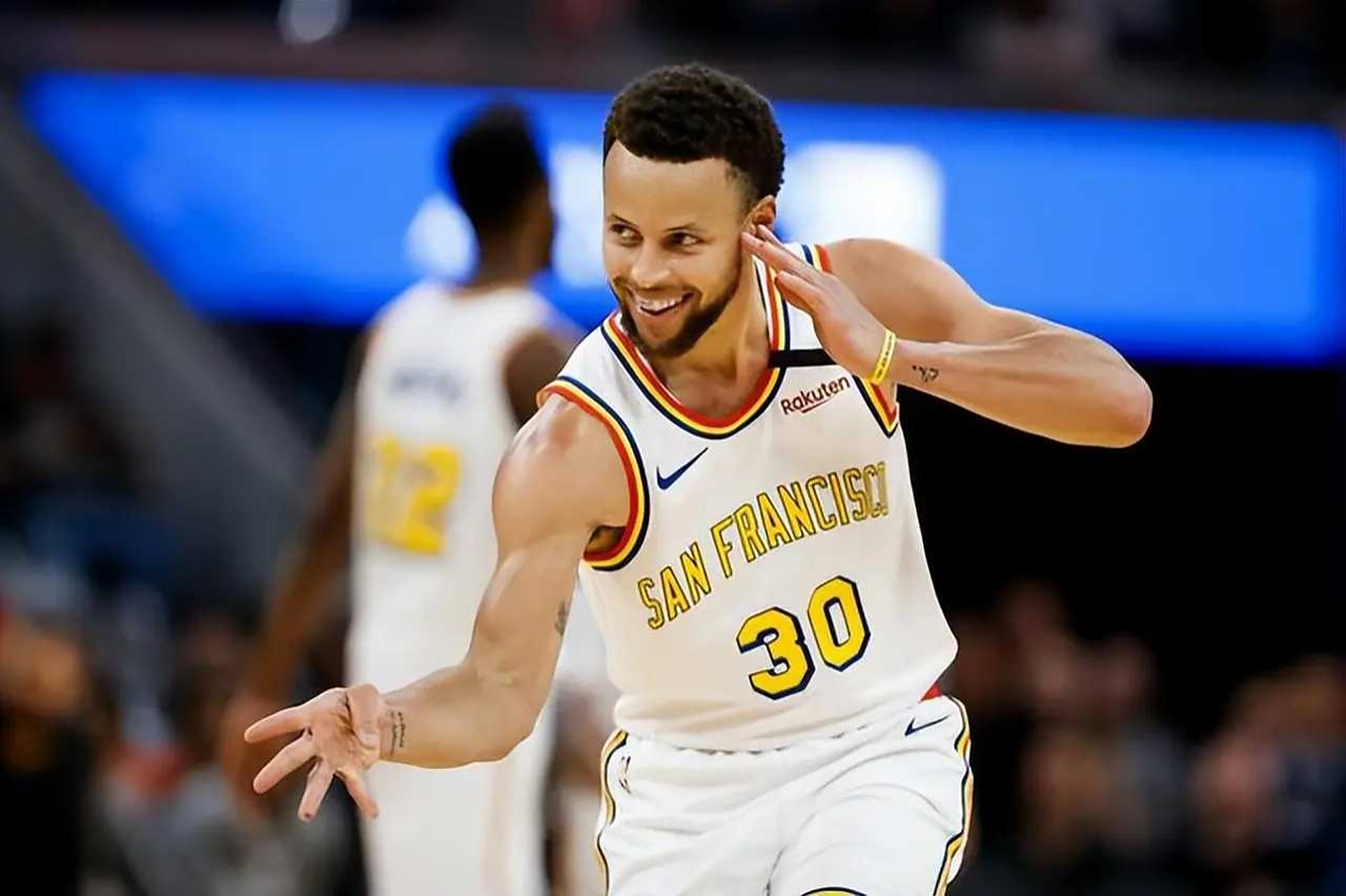 库里或成中国球迷最后的NBA全民偶像，情怀还能延续多久的简单介绍