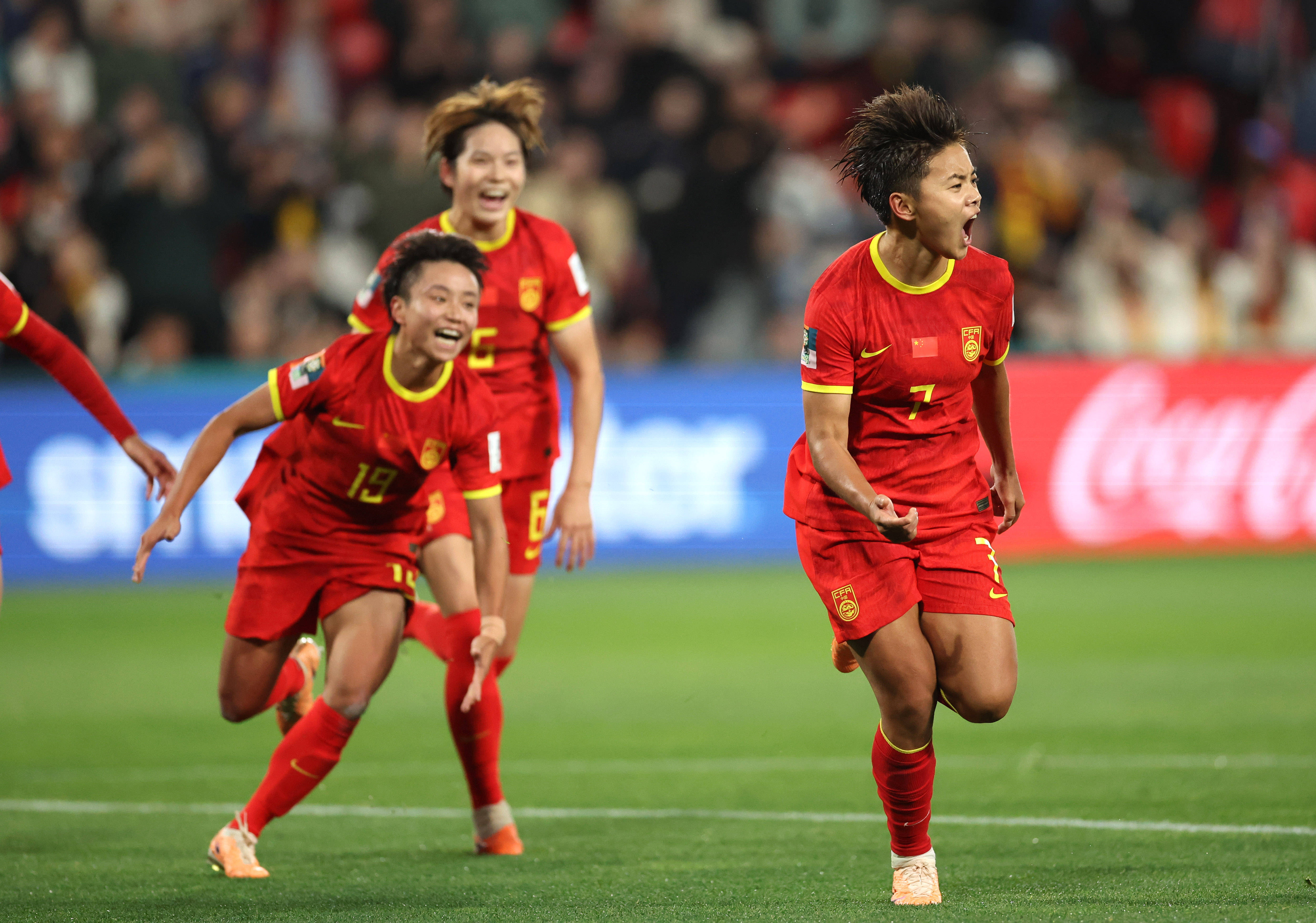 美国女足队获得国际友谊赛冠军